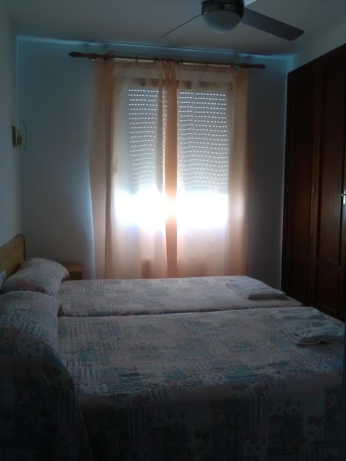 Hostal Restaurante El Cazador Nuévalos Екстериор снимка