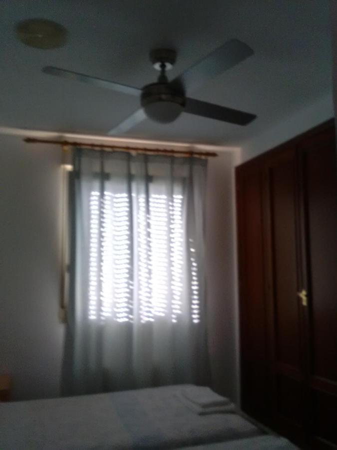 Hostal Restaurante El Cazador Nuévalos Екстериор снимка